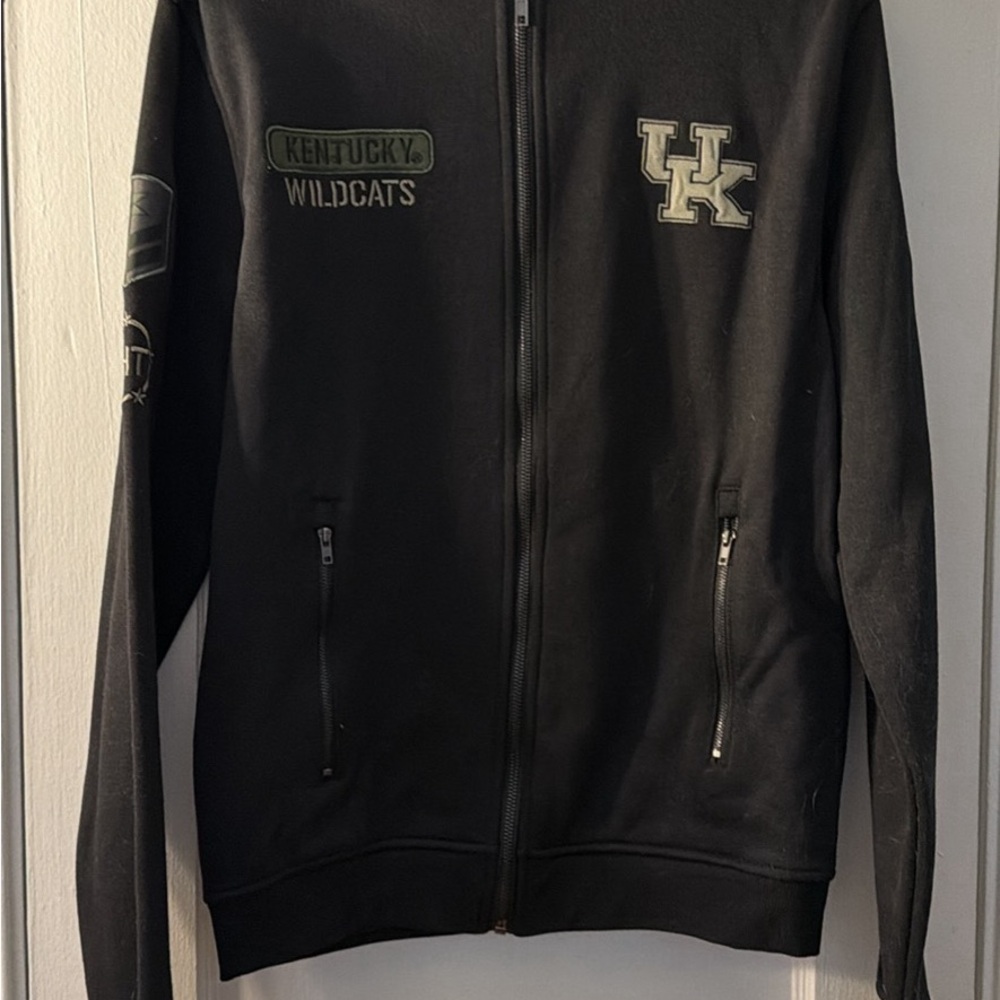 Colosseum Black Zip-Up Jacket